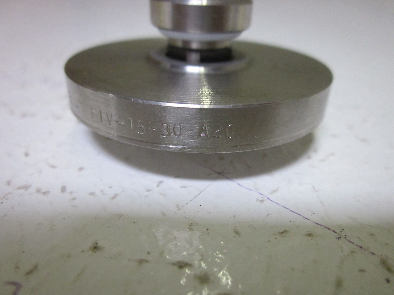 FIV-15-30-A20 3/4" VALVE *NEW NO BOX*