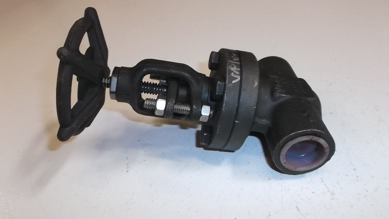 FLOWSERVE GLOBE VALVE SW12141 *USED*
