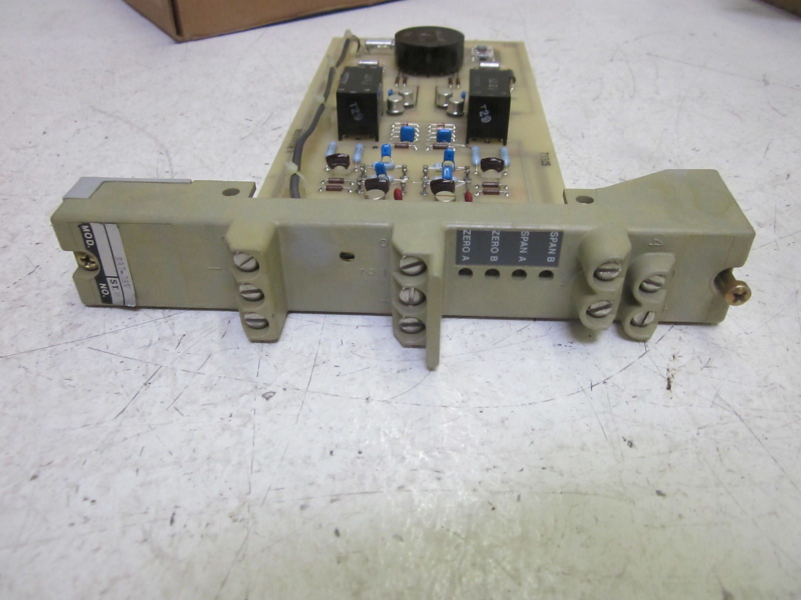 FOXBORO 2AI-I2V CONVERTER   *USED*