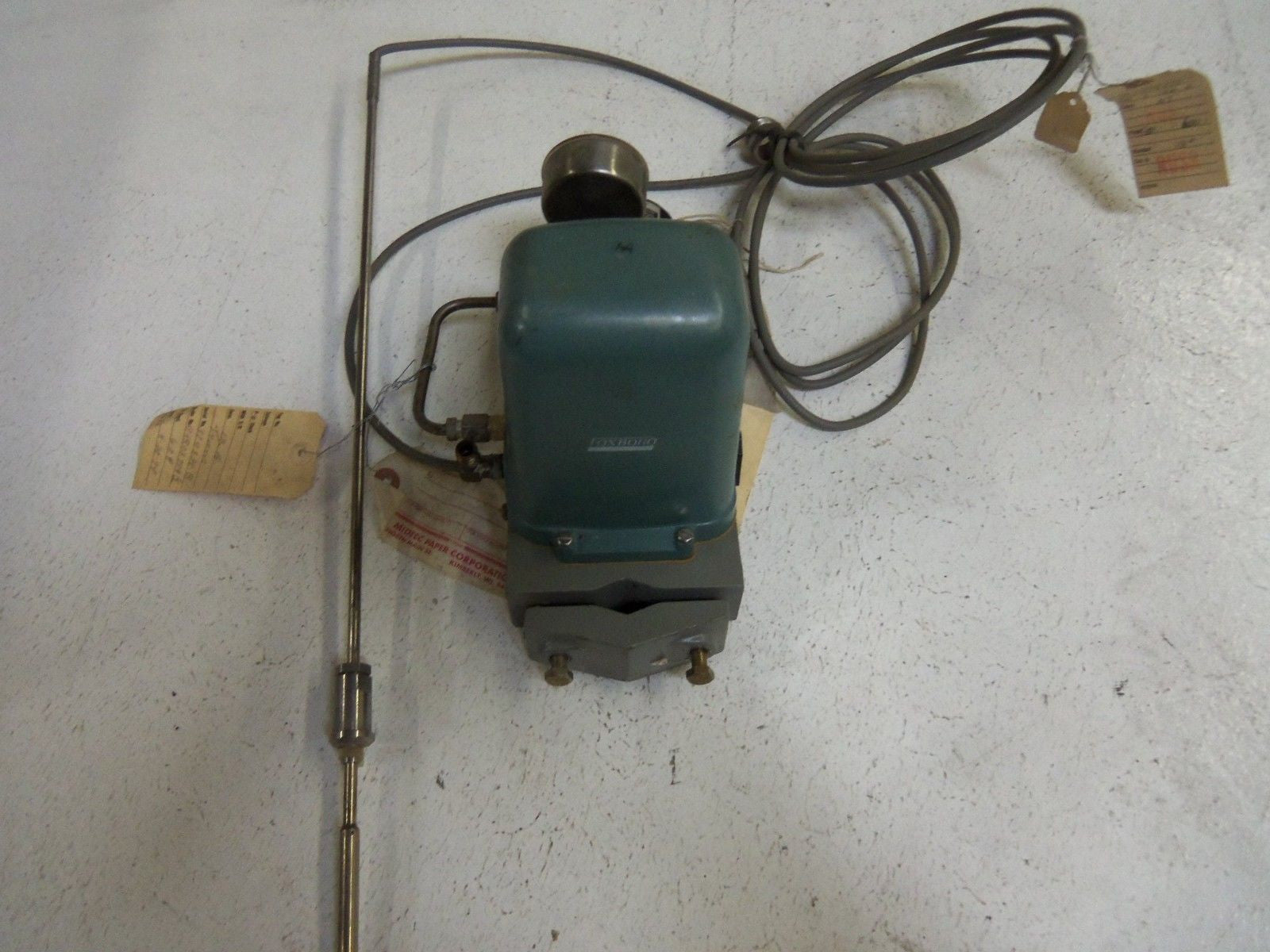 FOXBORO B0123HD PRESSURE REGULATOR *USED*