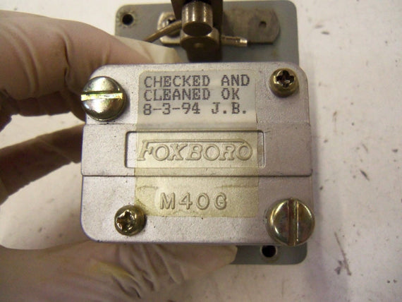 FOXBORO M40G *USED* (AS PICTURED)