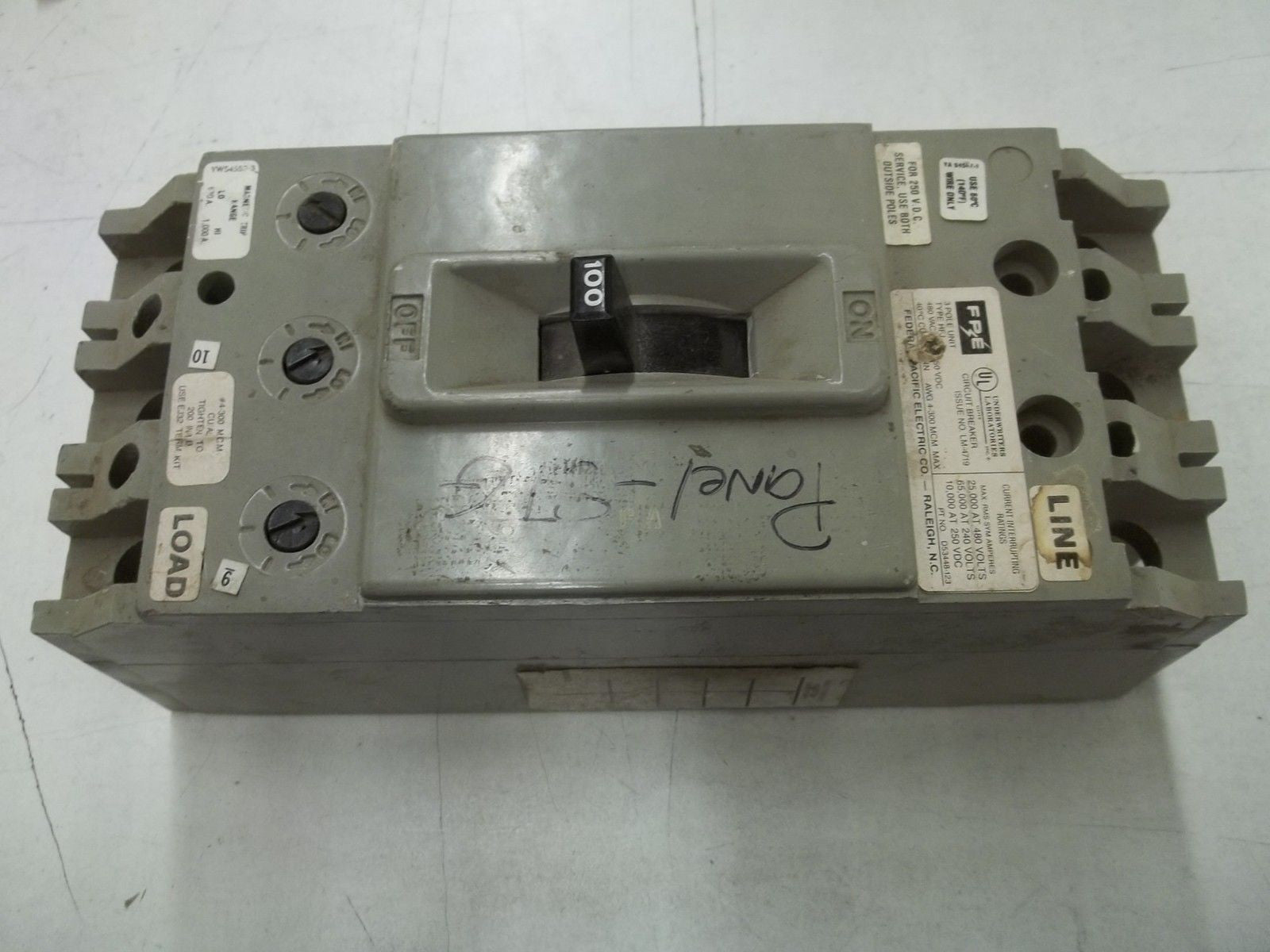 FPE CIRCUIT BREAKER HFJ631100 *USED* 100AMP