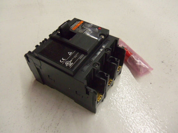 FUJI EA33AC CIRCUIT BREAKER AC400V *NEW IN BOX*