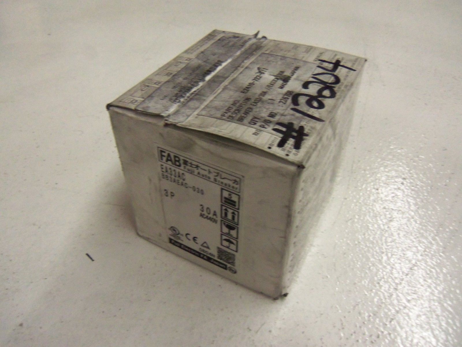FUJI EA33AC CIRCUIT BREAKER AC400V *NEW IN BOX*
