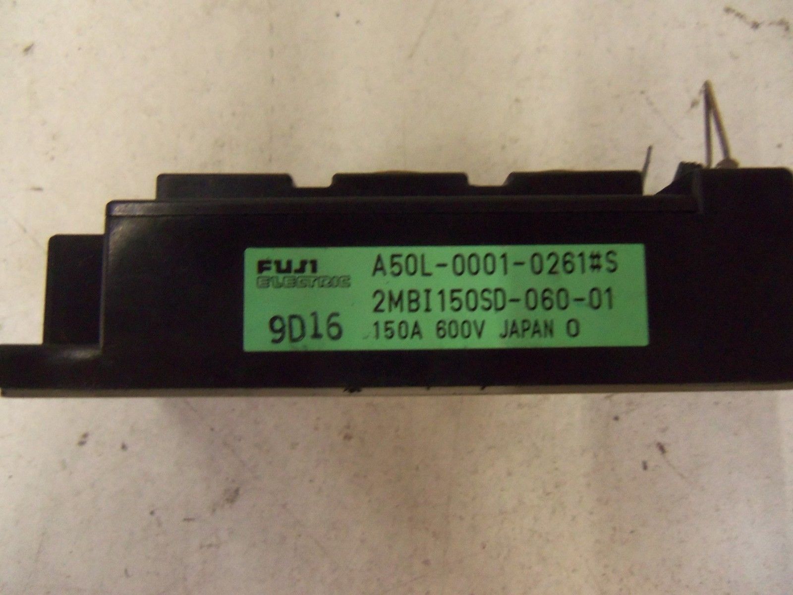 FUJI ELECTRIC 2MBI150SD-060-01 *NEW NO BOX*