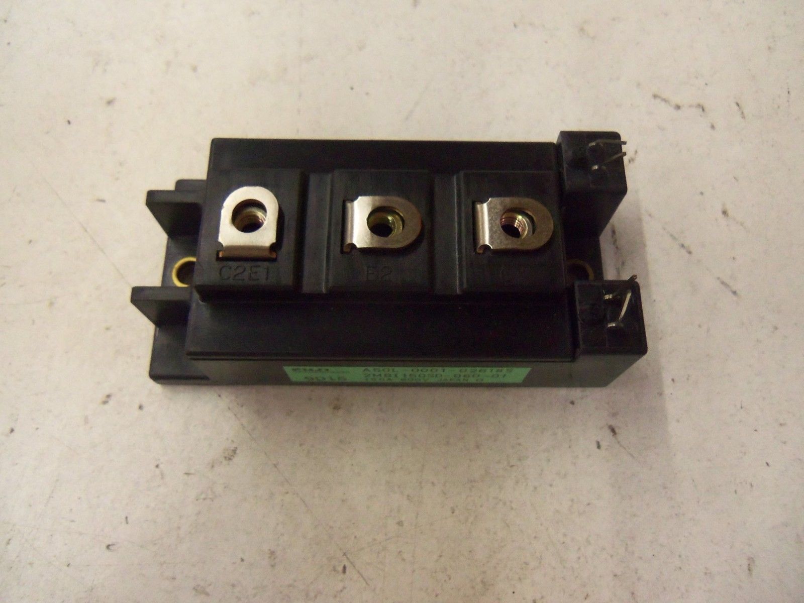 FUJI ELECTRIC 2MBI150SD-060-01 *NEW NO BOX*
