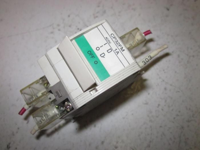 FUJI ELECTRIC CP32FM/1W 1A *USED*