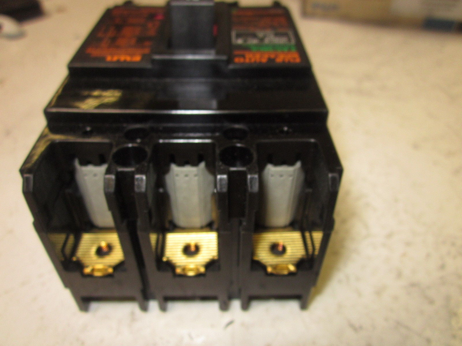 FUJI ELECTRIC EA53BUL 5A *NEW IN BOX*