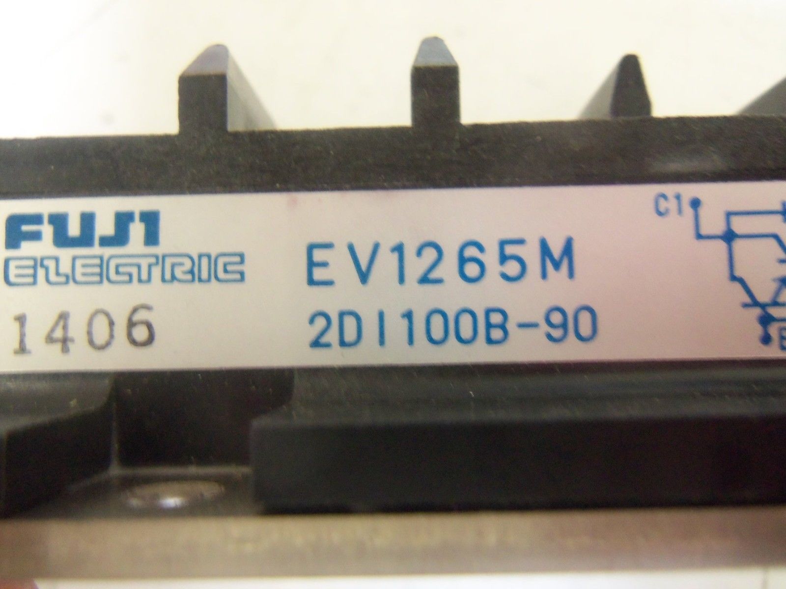 FUJI ELECTRIC EV1265M POWER TRANSISTOR MODULE 2DI100B-90 *NEW NO BOX*