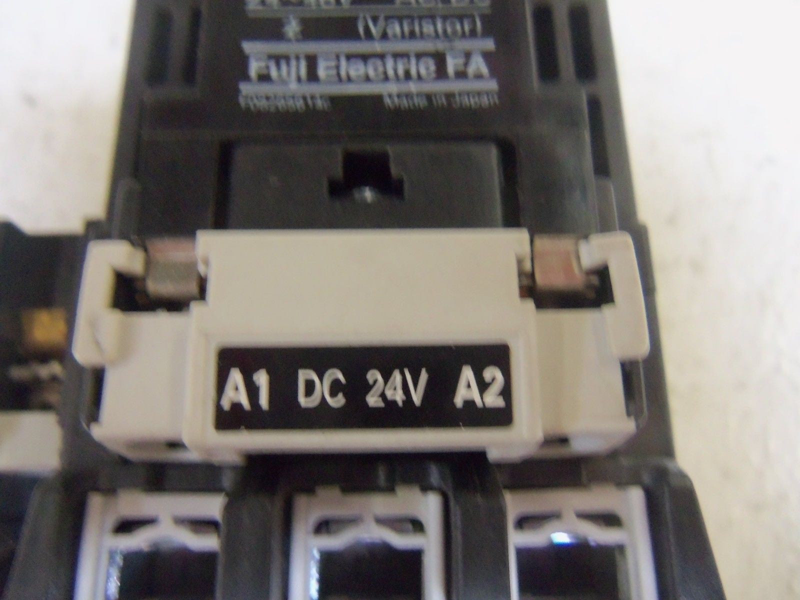 FUJI SC-E2/G CONTACTOR *USED*