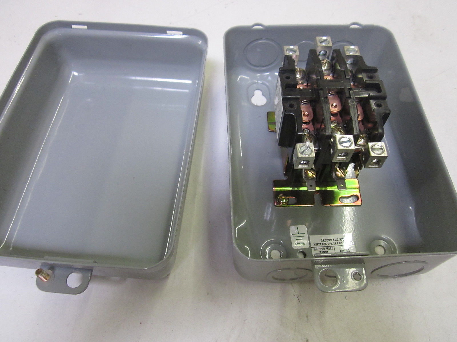 FURNAS 42CE35AG106 W/ ENCLOSURE *NEW NO BOX*