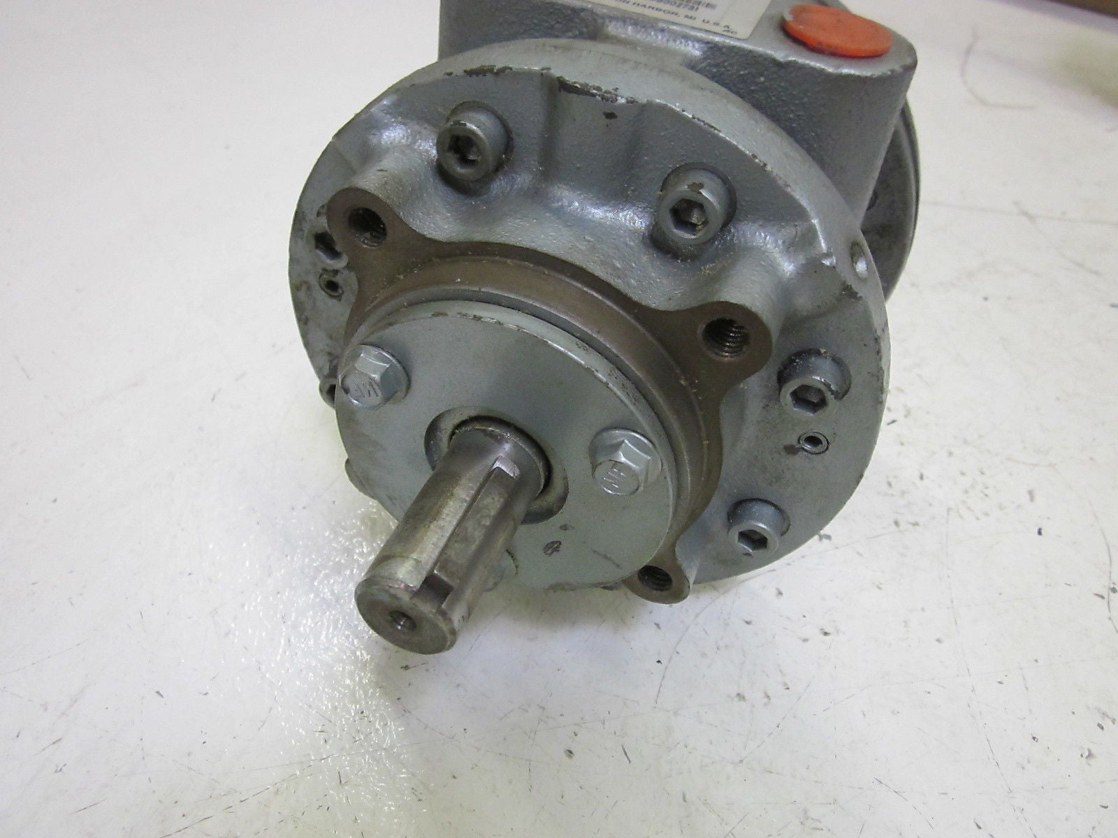 GAST 8AM-NRV-42A *USED*