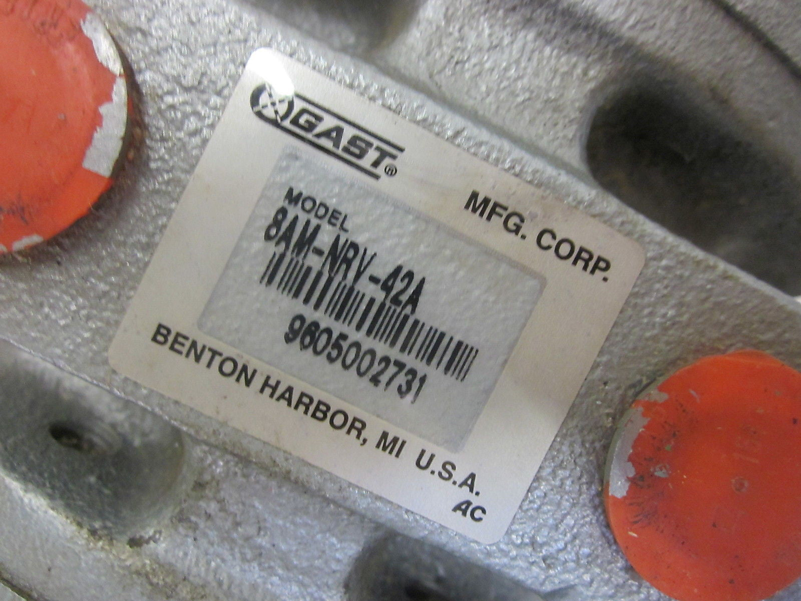 GAST 8AM-NRV-42A *USED*