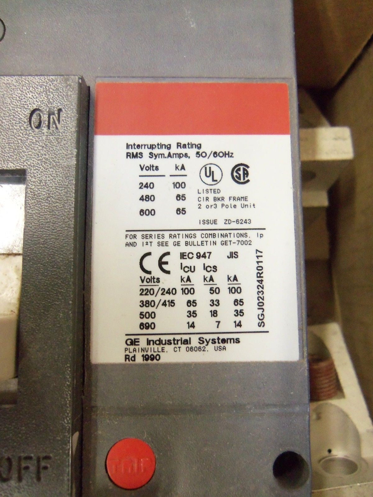 GE CIRCUIT BREAKER SGLA36T0600 *NEW IN BOX*