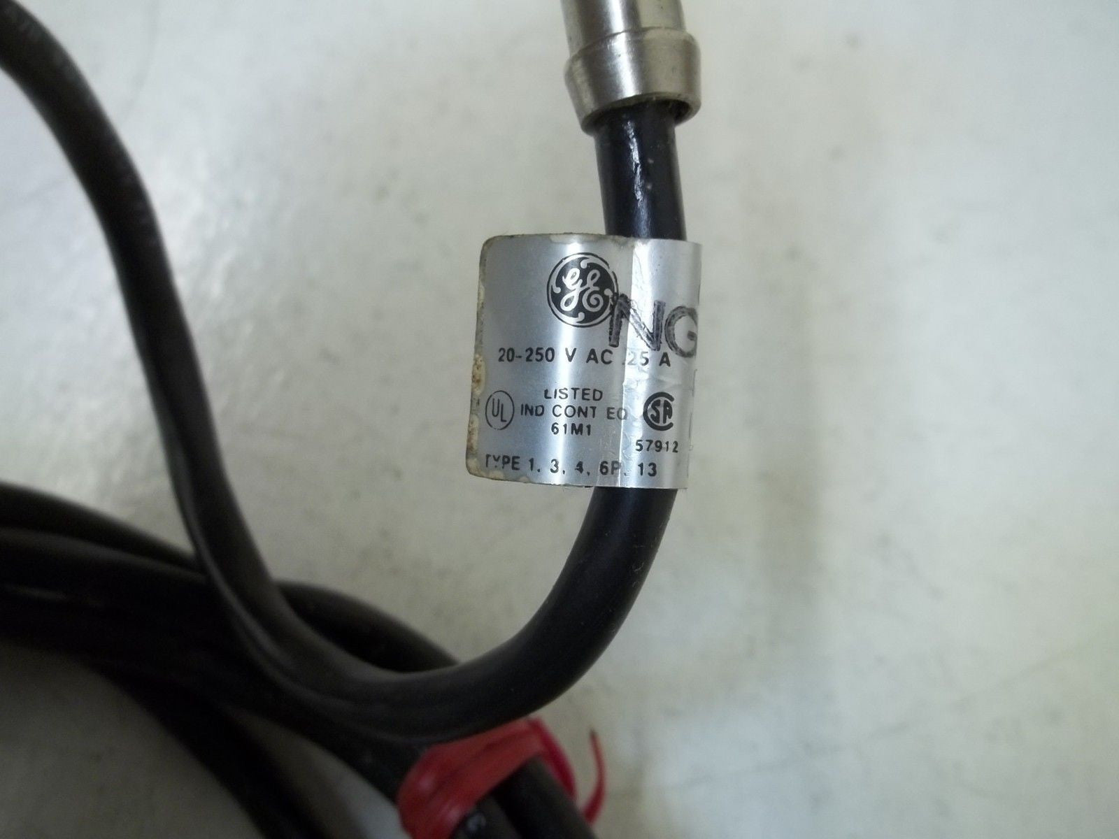 GE CR215DB 12SA4HB *USED*
