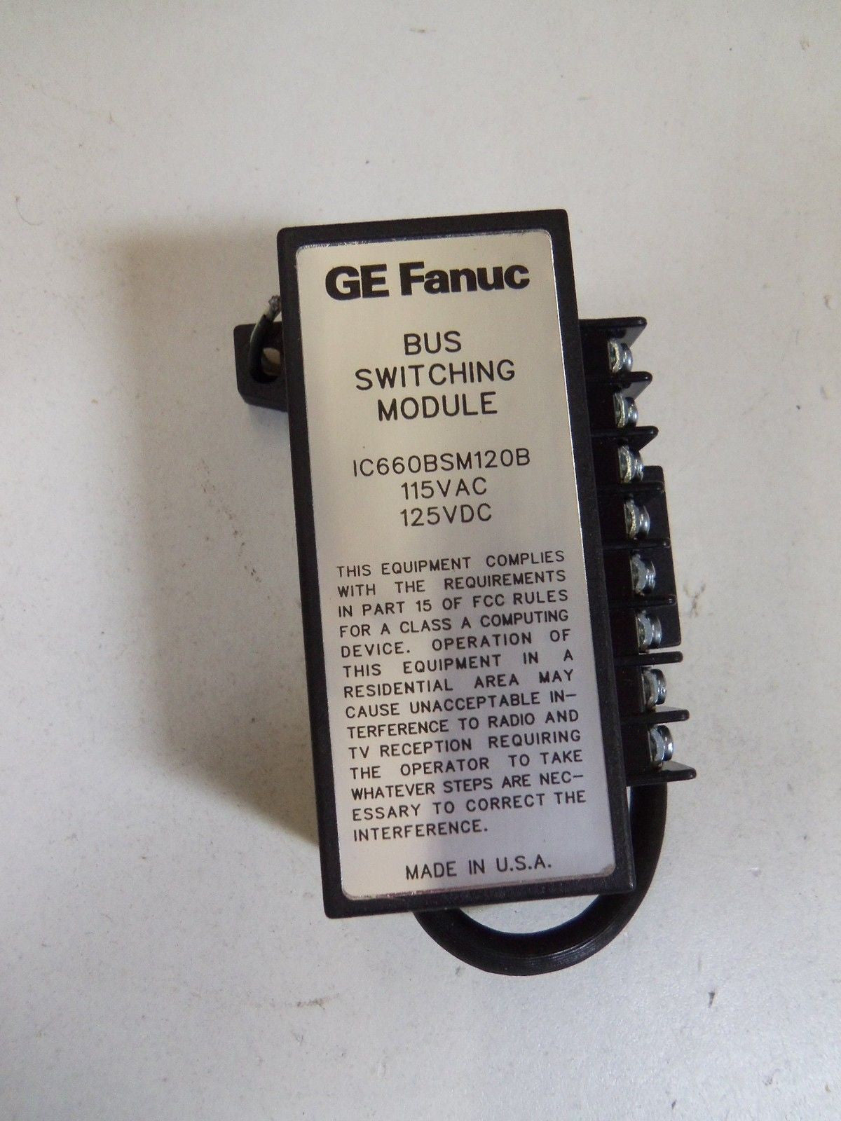GE FANUC BUS SWITCHING MODELES IC660BSM120B *NEW IN BOX*