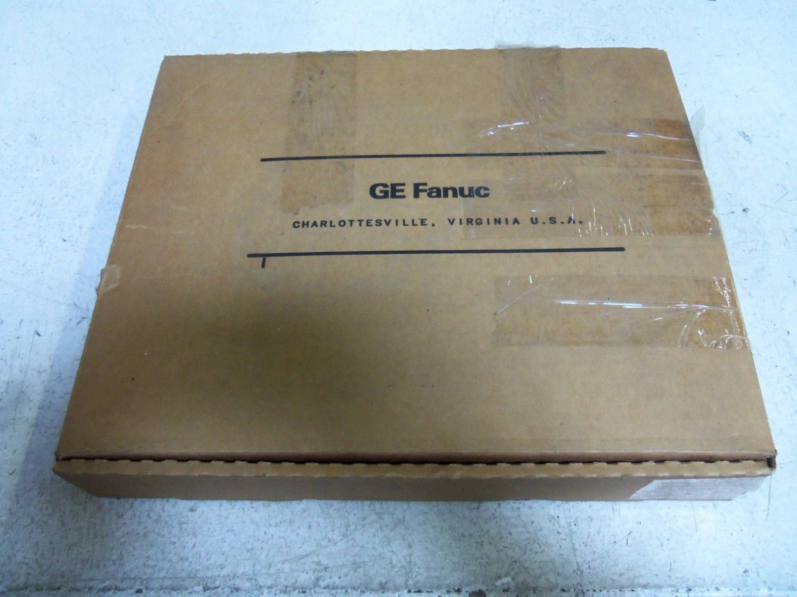 GE FANUC IC600BF904K OUTPUT MODULE *NEW IN BOX*