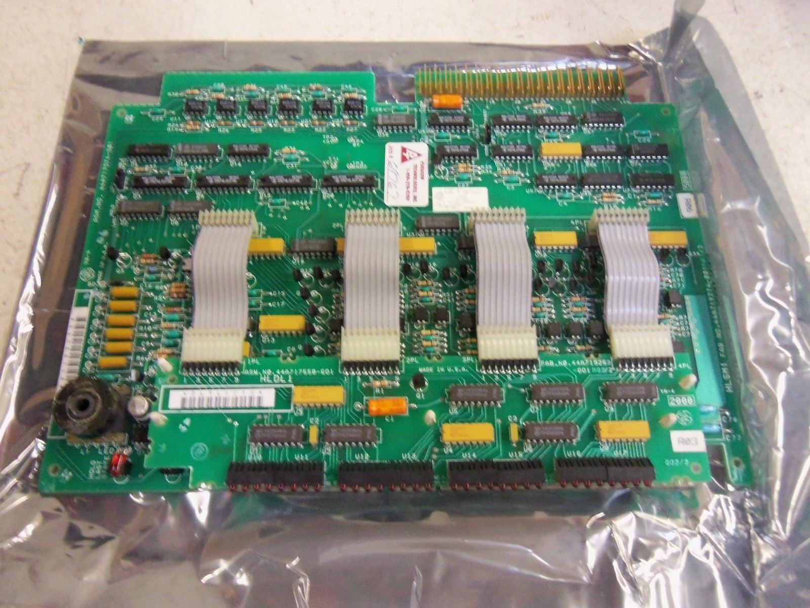 GE FANUC IC600BF929K OUTPUT CARD *USED*