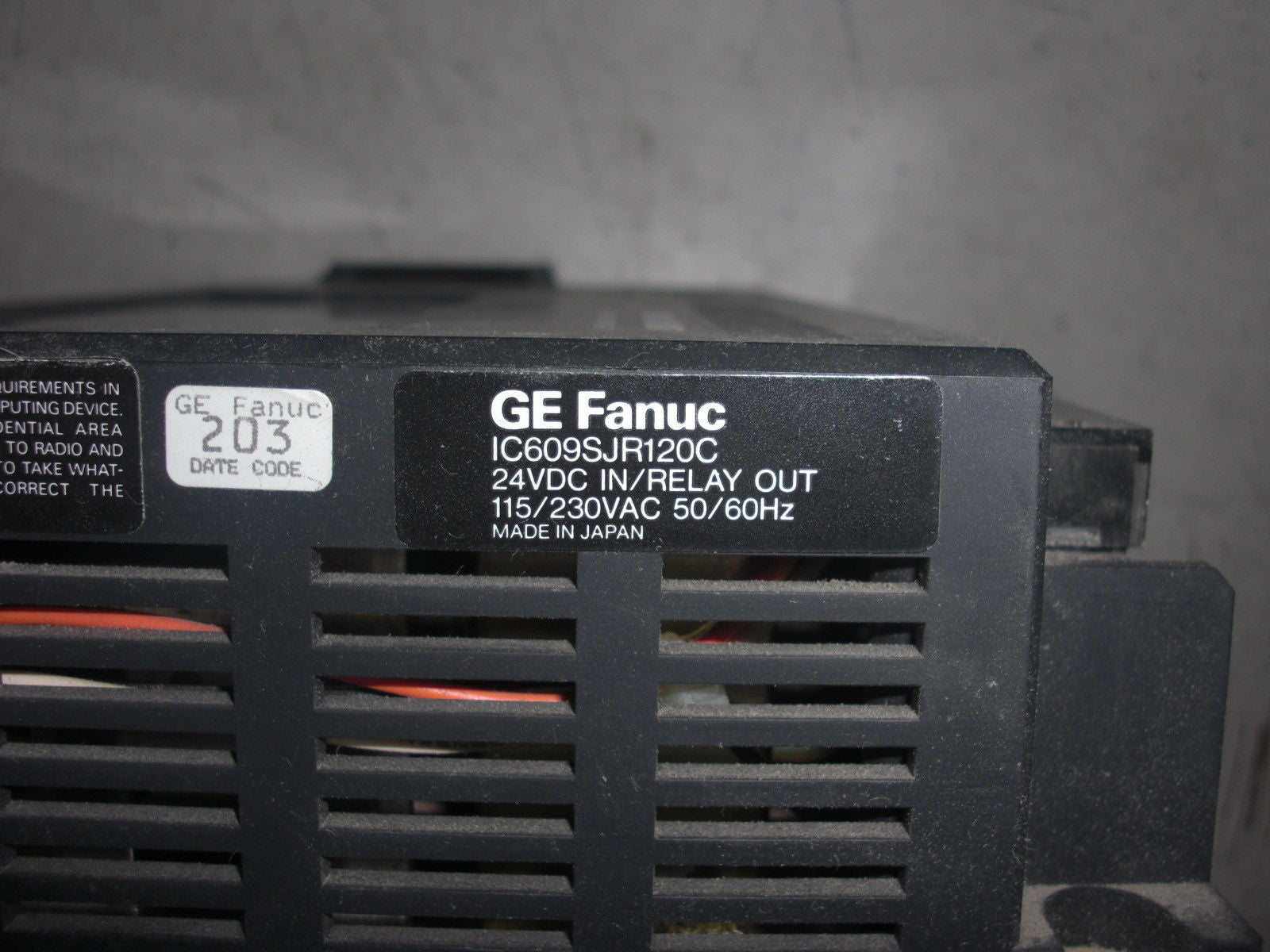 GE FANUC IC609SJR120C PROGRAMMABLE CONTROLLER *USED*