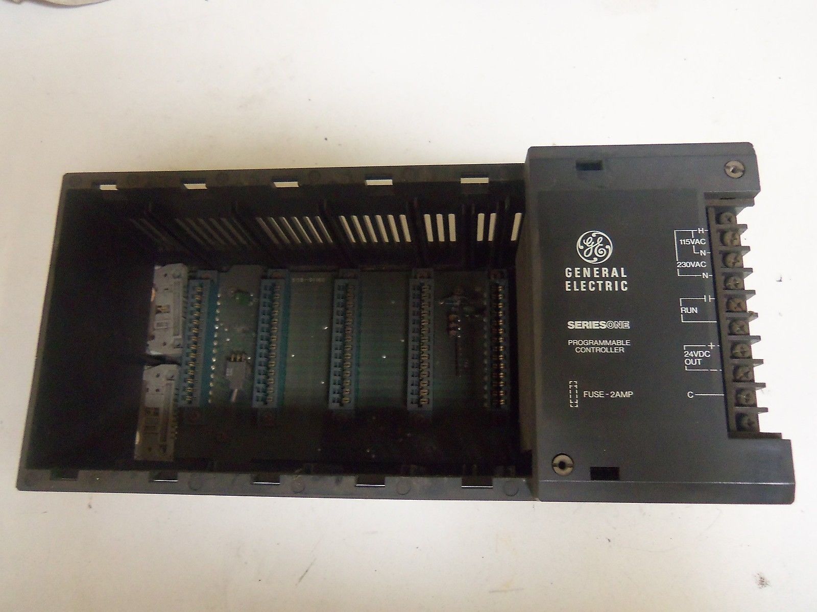 GE FANUC IC610CH5110A *USED*