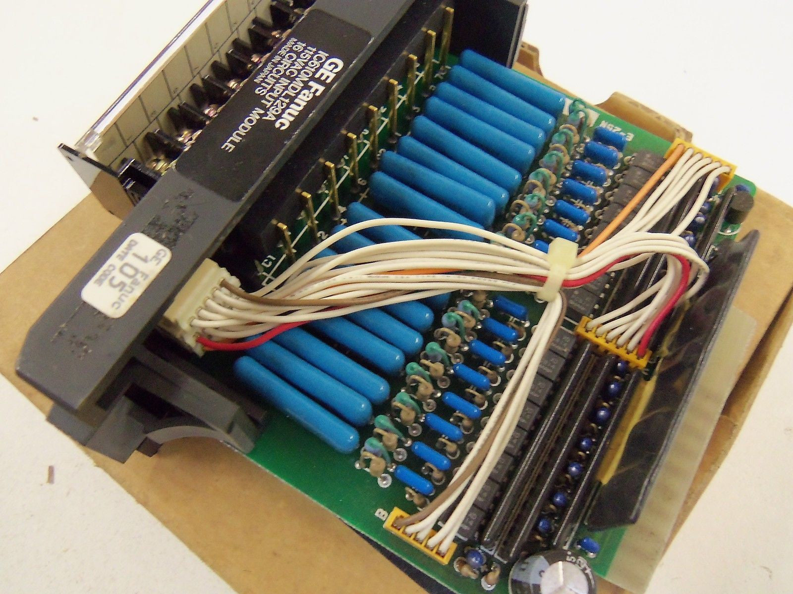 GE FANUC IC610MDL129A INPUT MODULE *NEW IN BOX*