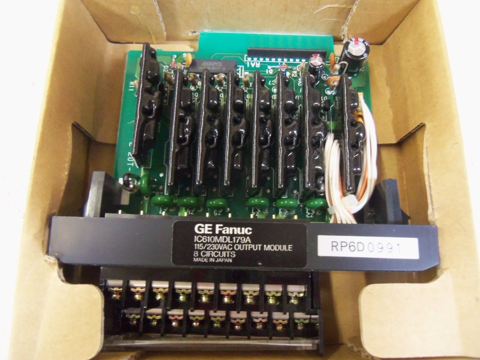 GE FANUC SERIES ONE IC610MDL179A OUTPUT MODULE *NEW IN BOX*