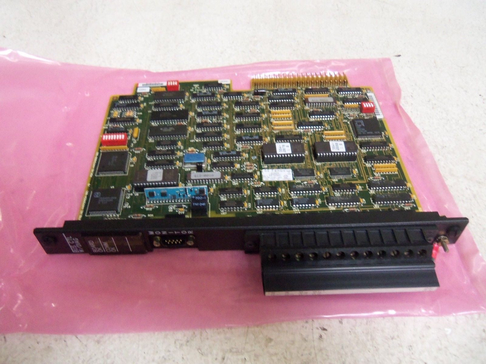 GE FANUC IC660CBB902K BUS CONTROLLER MODULE *USED*
