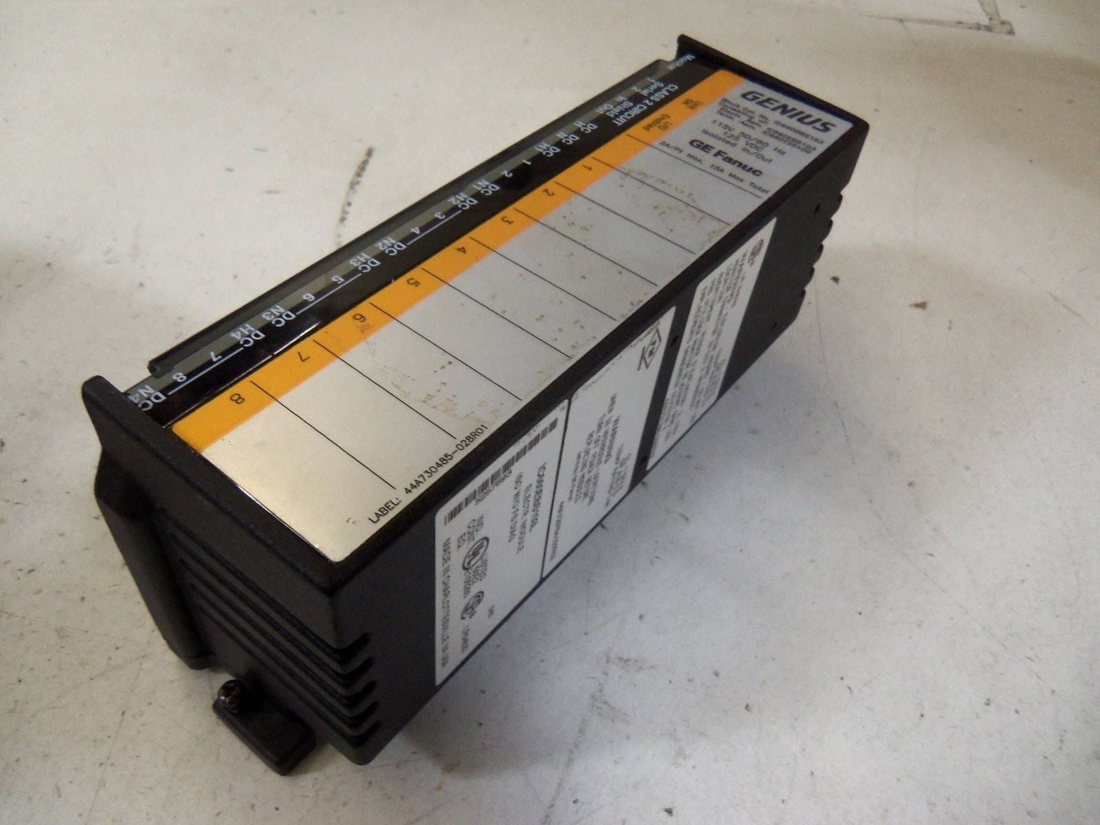 GE FANUC GENIUS IC660BBS103L ISOLATED I/O BLOCK MODULE *NEW IN BOX*