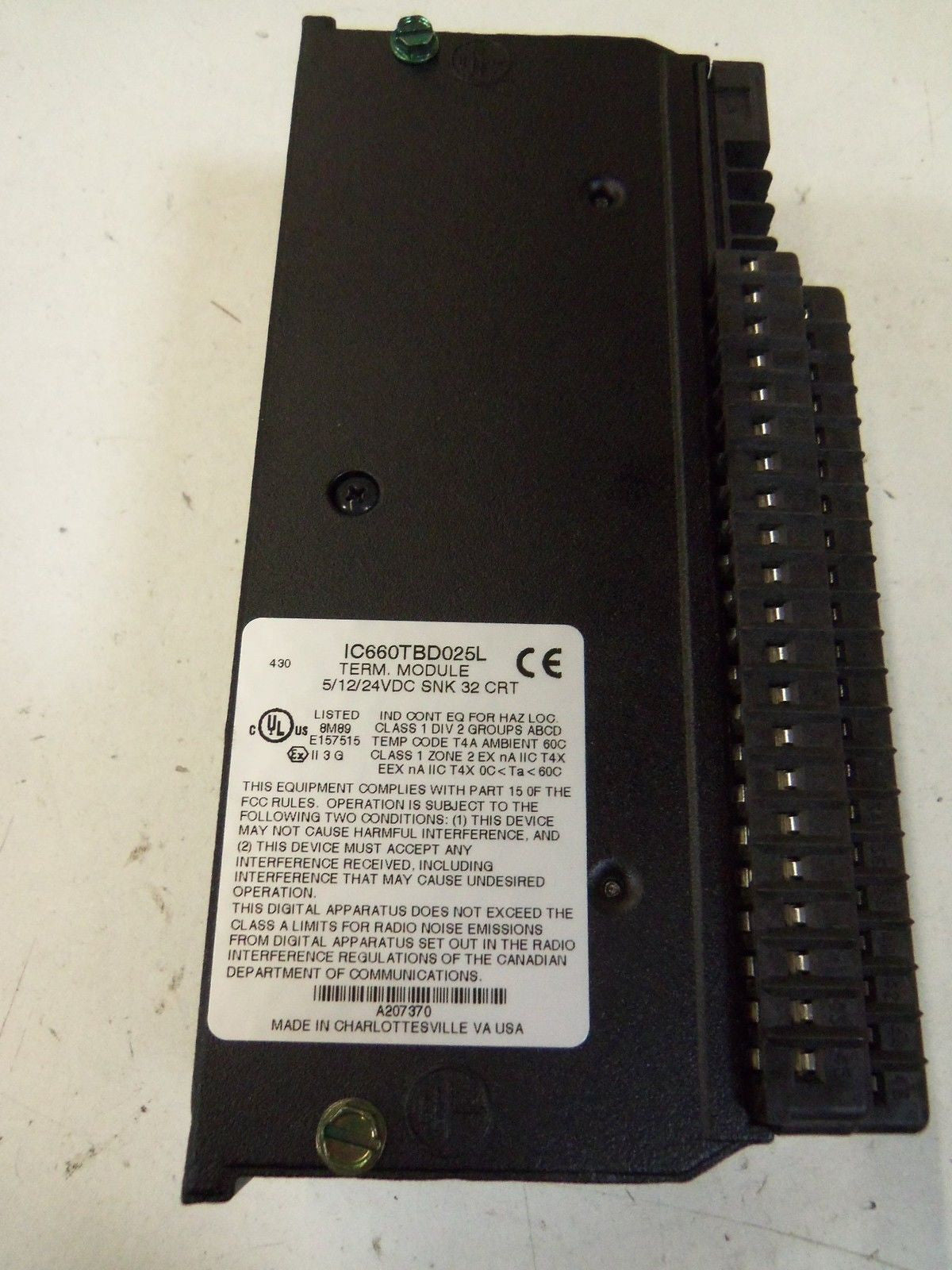 GE FANUC IC660TBD025L GENIUS BLOCK *NEW NO BOX*