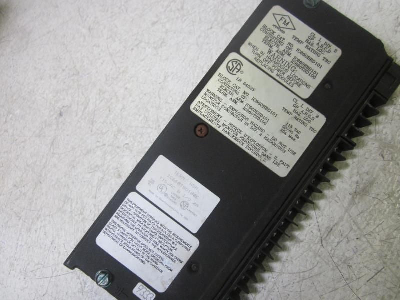 GE FANUC IC660TSD100E 2A 115VAC LOW LEAKAGE  *USED*