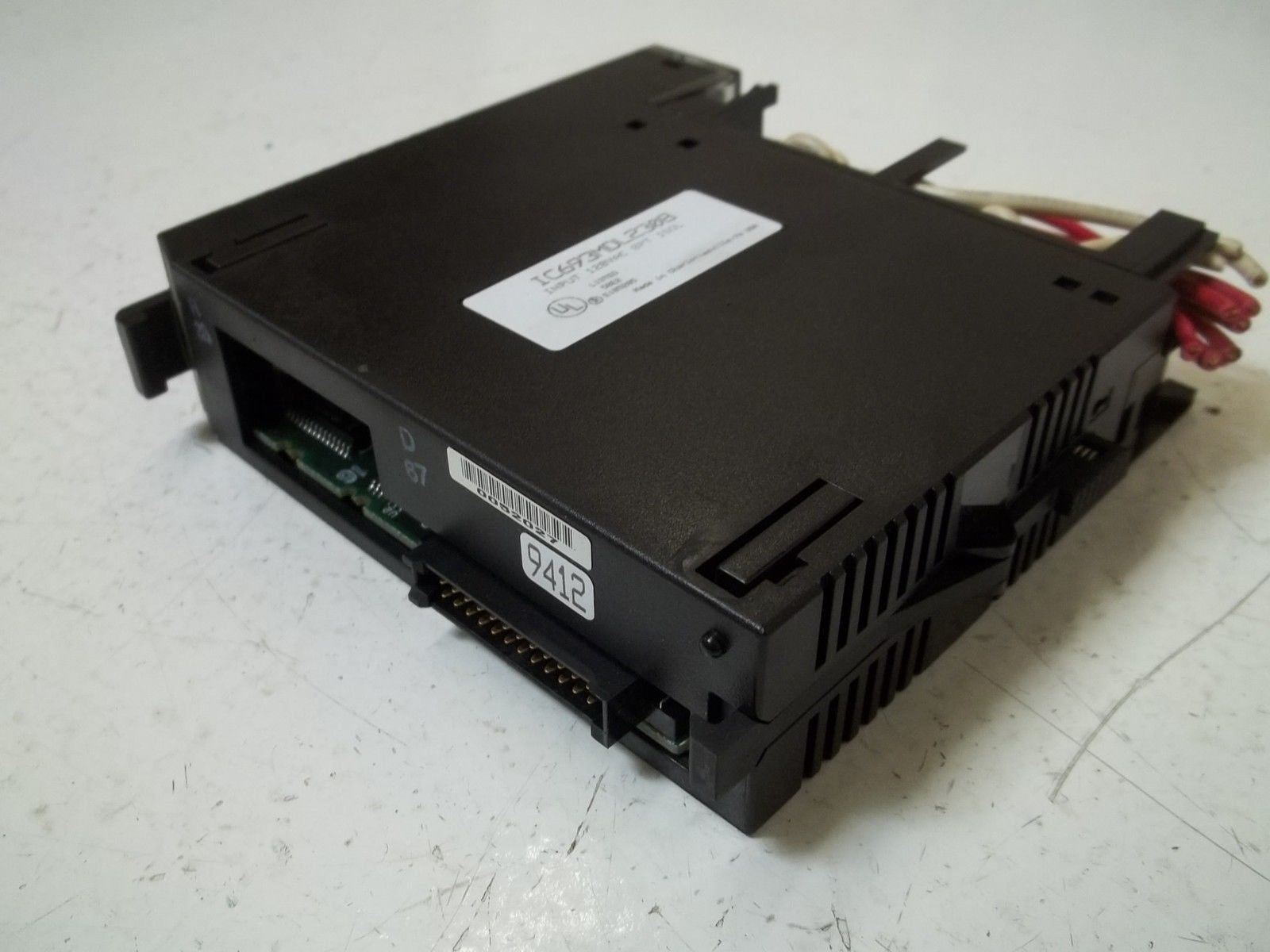 GE FANUC IC693MDL230B INPUT MODULE (AS PICTURED) *USED*