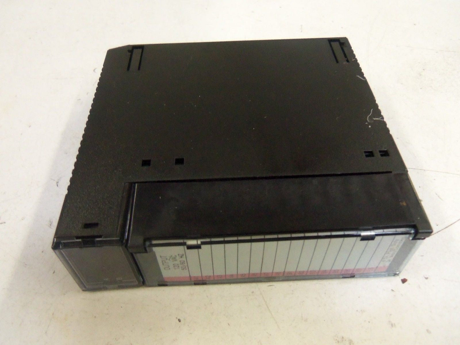 GE FANUC IC693MDL340E *NEW NO BOX*
