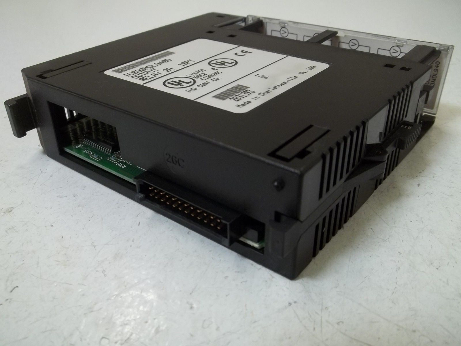 GE FANUC IC693MDL940D OUTPUT RELAY 2A 16PT *USED*