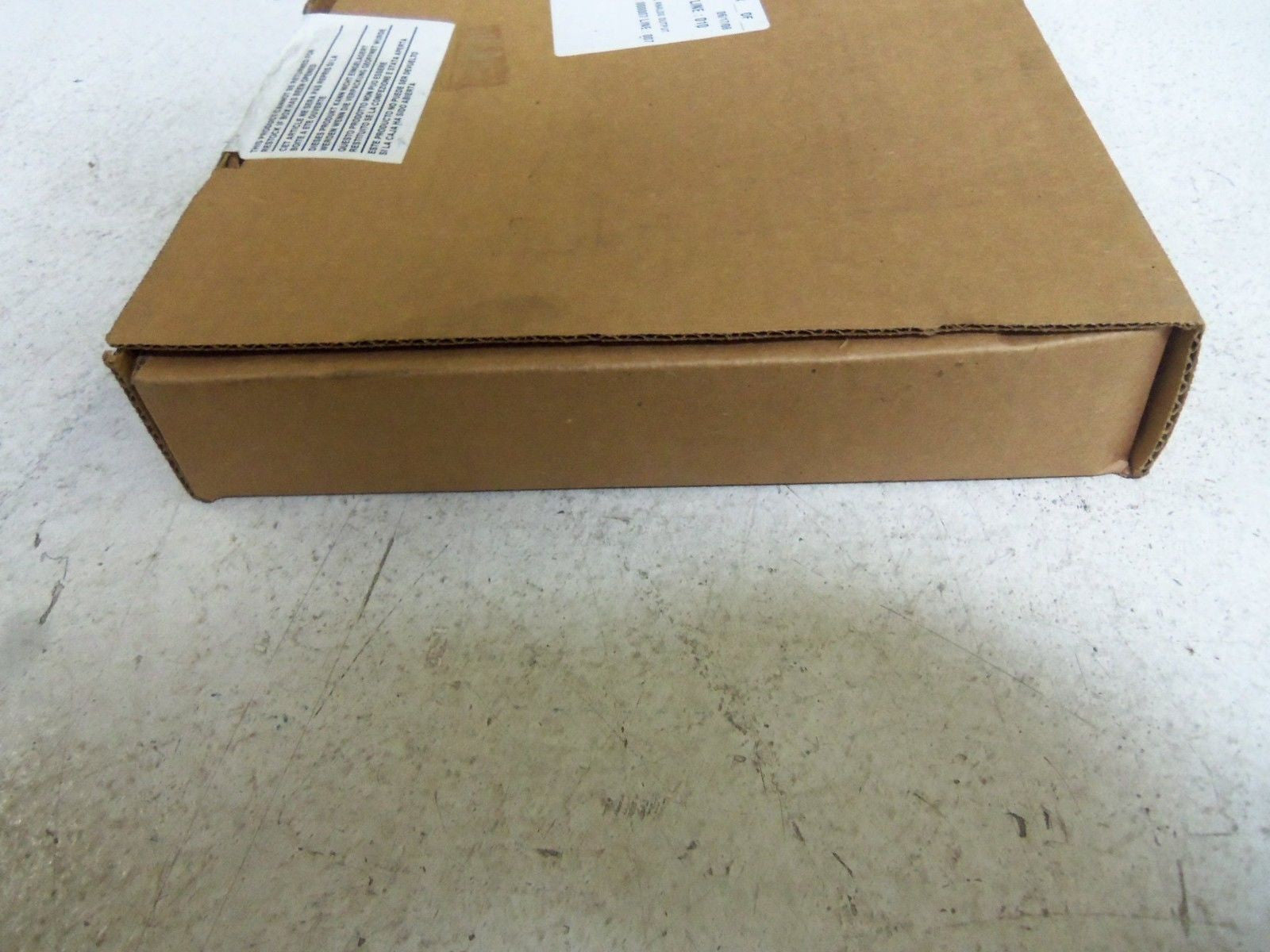 GE FANUC IC697ALG320J ANALOG OUTPUT MODULE *FACTORY SEALED*