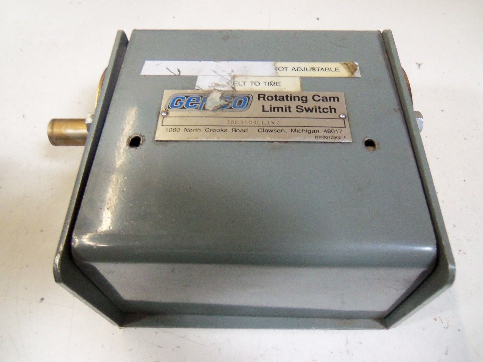 GEMCO 1983104LL1XX ROTATING CAM LIMIT SWITCH *USED*