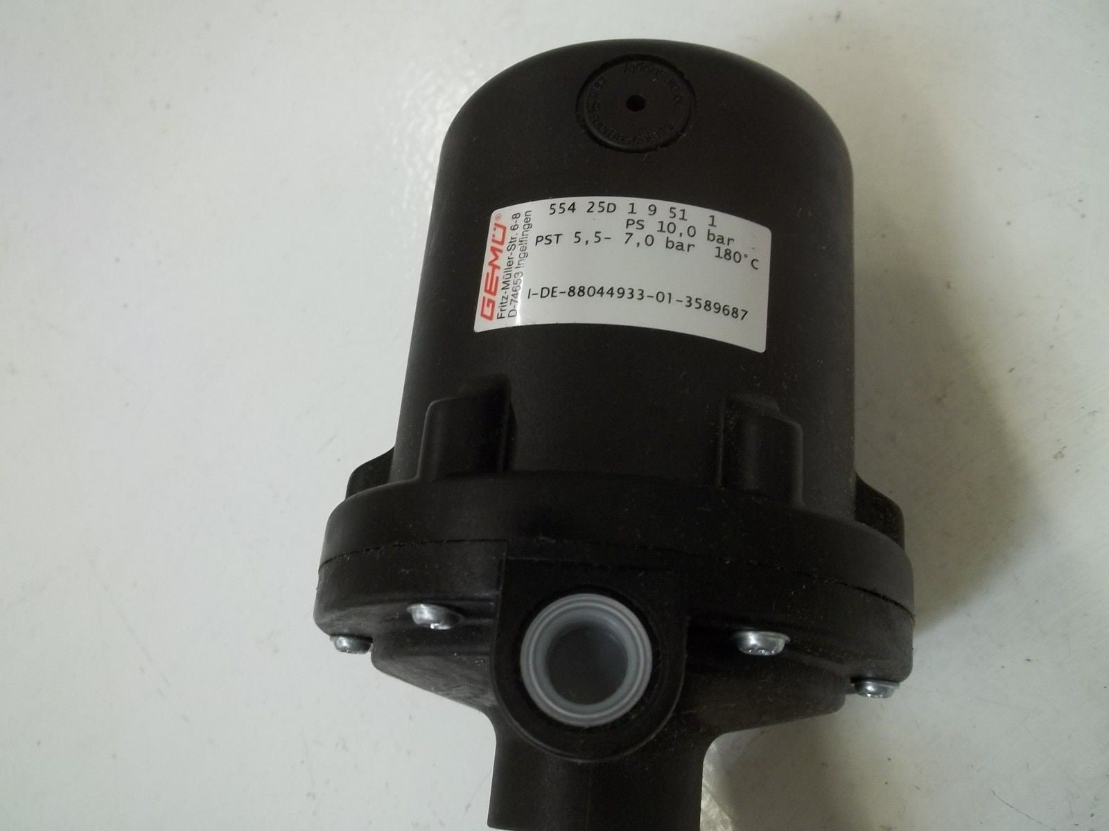 GEMU 55425D19511 *USED*