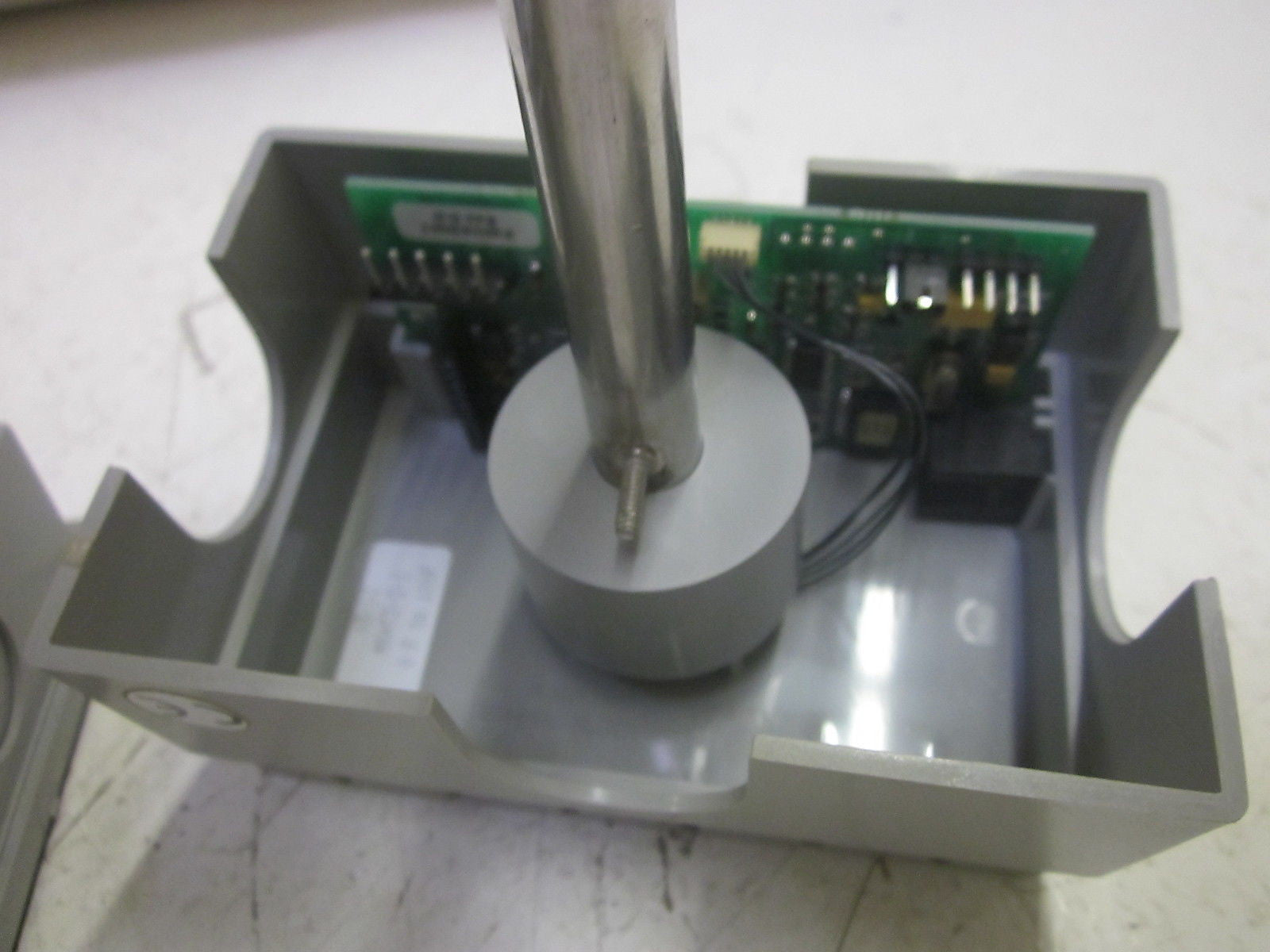 GENERAL EASTERN MRHT3 RH TRANSMITTER 3% *NEW IN BOX*