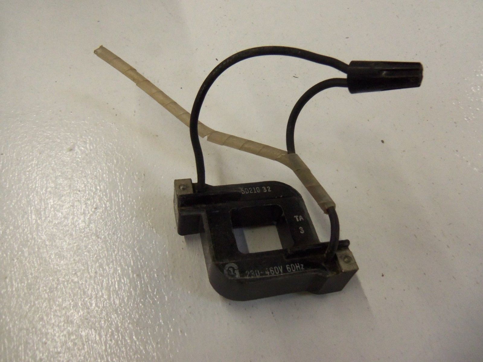 GENERAL ELECTRIC 15D21G32 230-460V *USED*