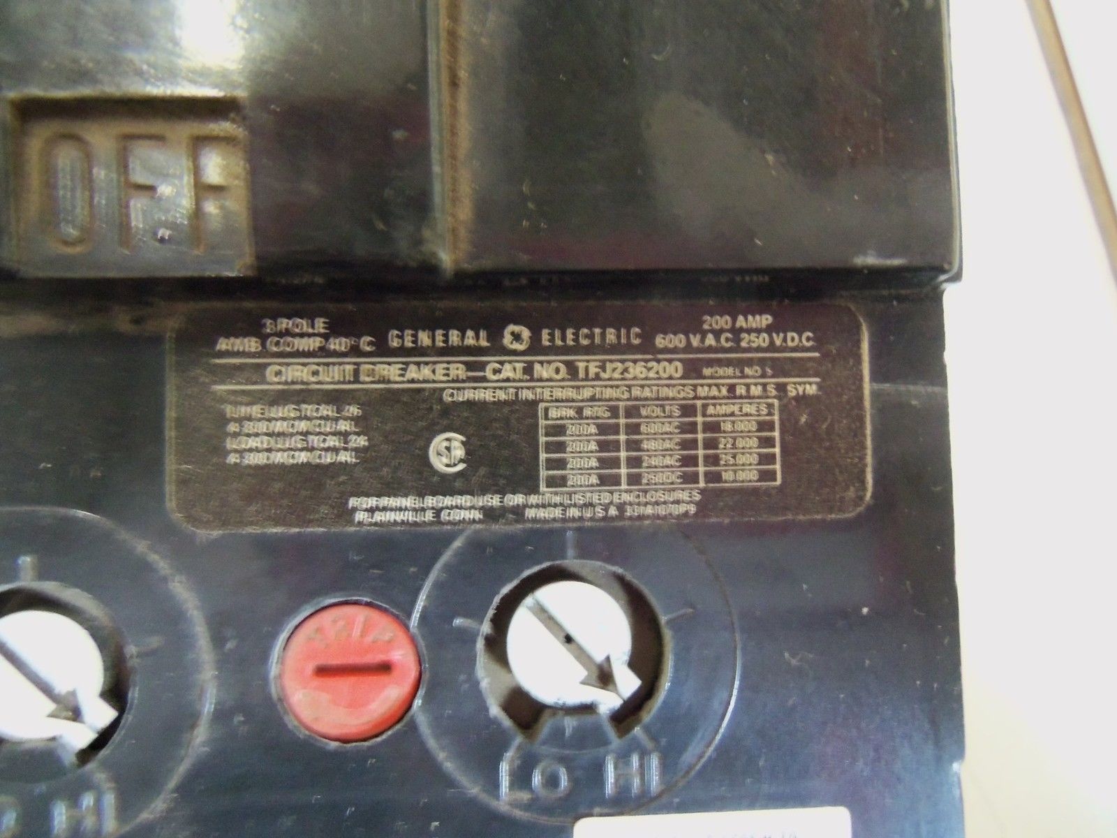 GENERAL ELECTRIC 200A CIRCUIT BREAKER TFJ236200 *USED*