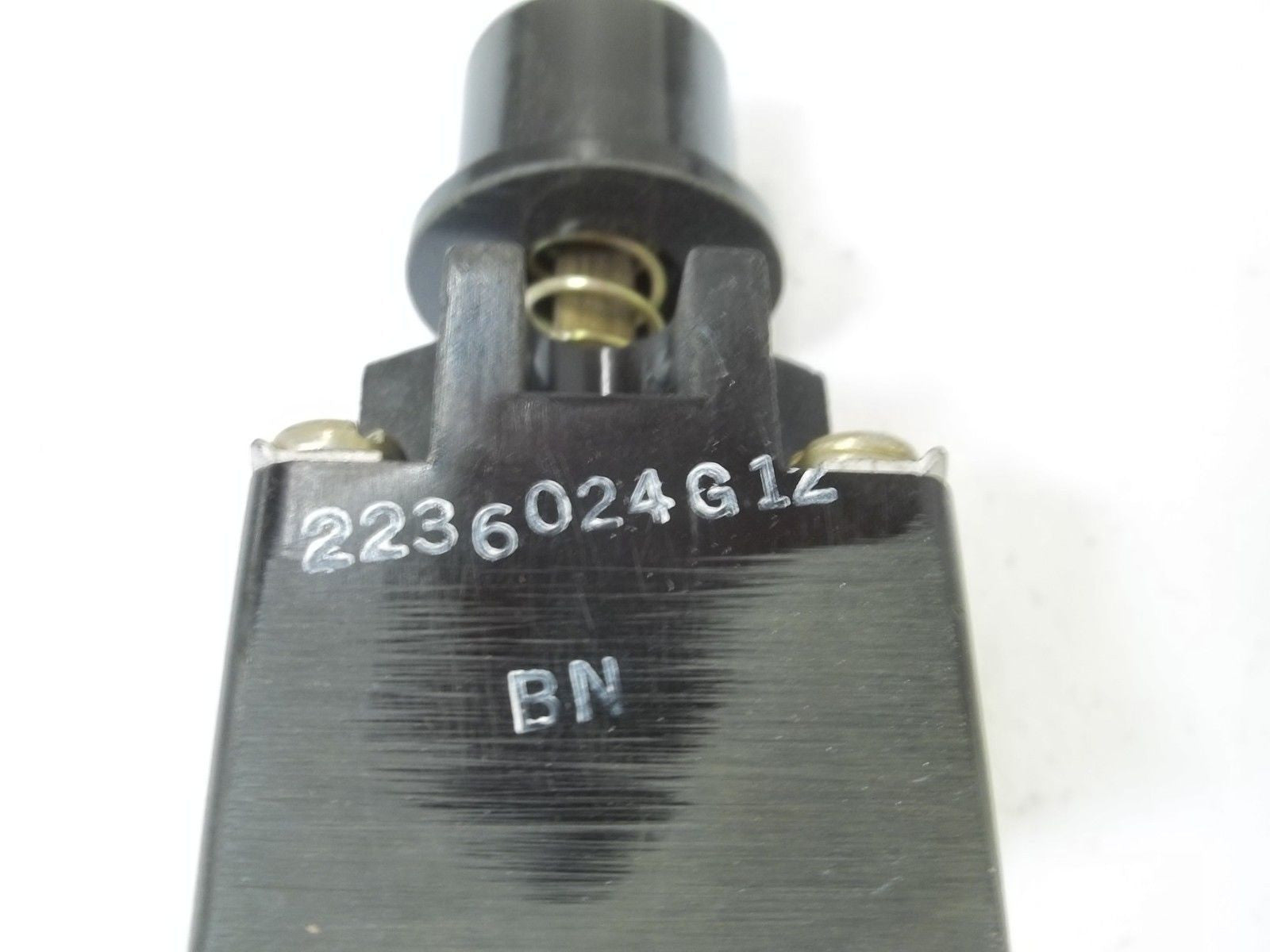 GENERAL ELECTRIC 2236024G12 PUSHBUTTON *NEW IN BOX*