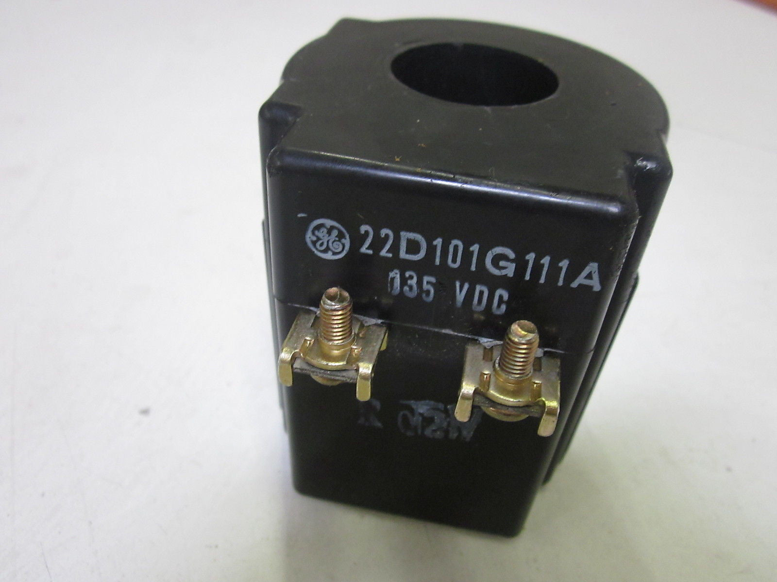 GENERAL ELECTRIC 22D101G111A *NEW NO BOX*