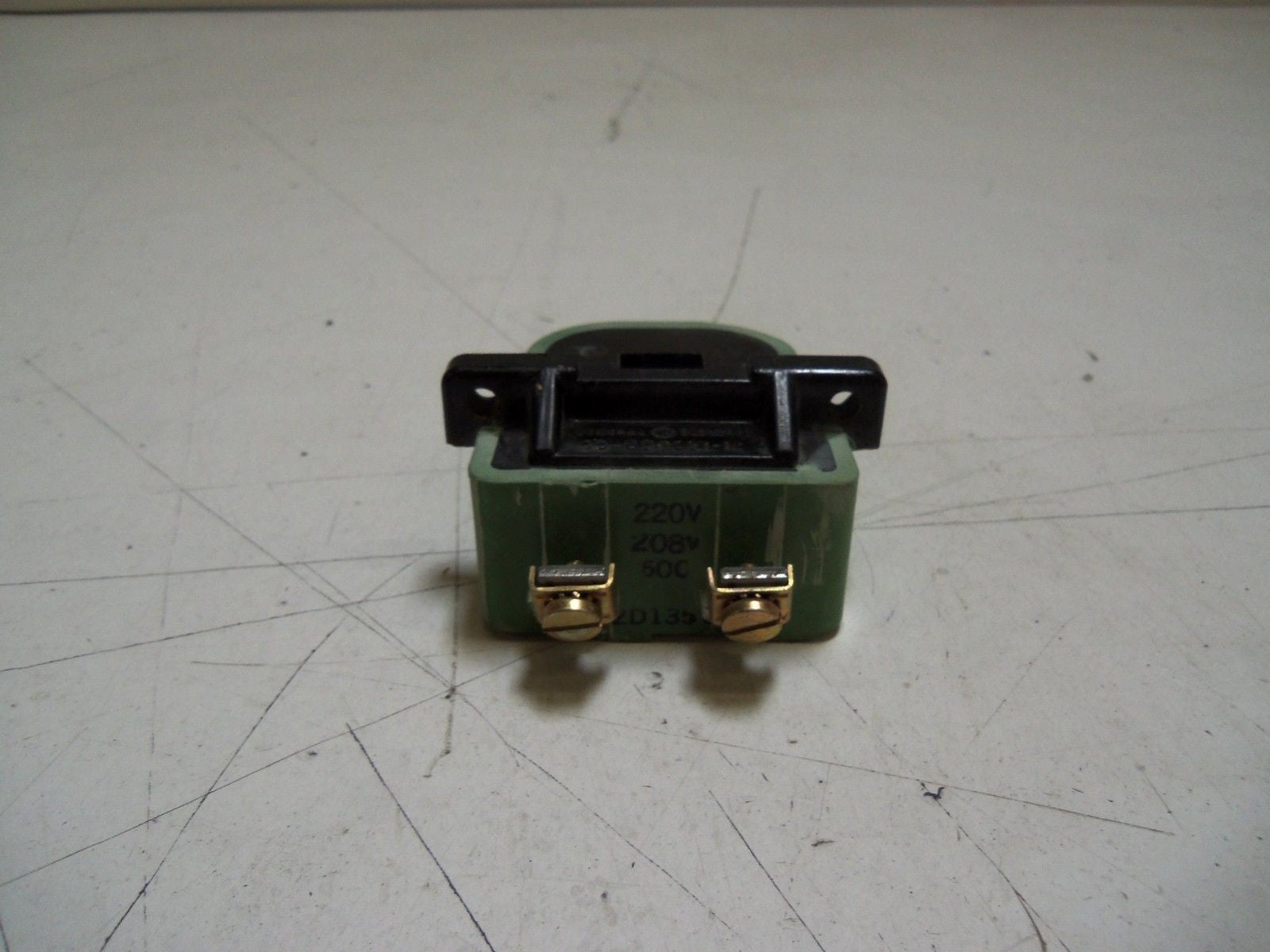 GENERAL ELECTRIC 22D135G3 COIL 220V *NEW IN BOX*