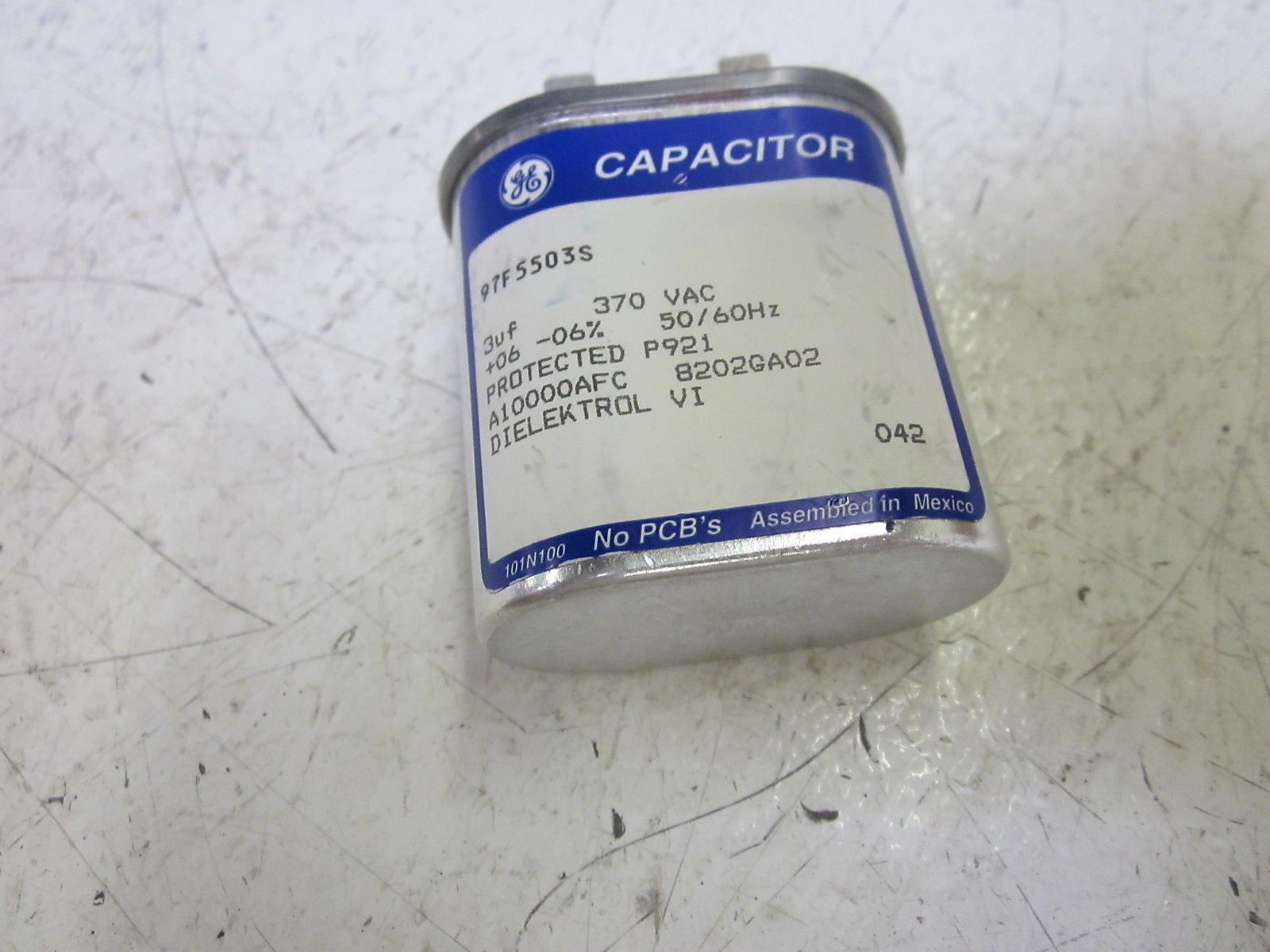 GENERAL ELECTRIC 97F5503S CAPACITOR 370VAC *USED*