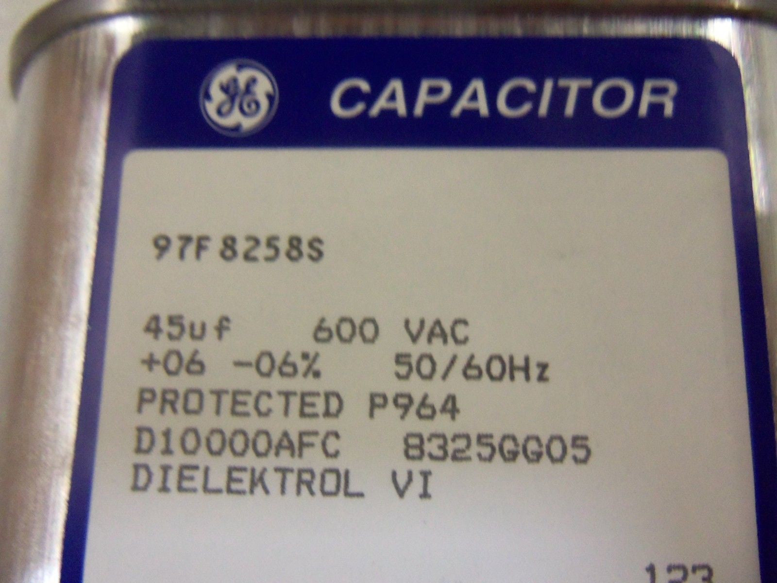 GENERAL ELECTRIC 97F8258S CAPACITOR 45uf 600VAC *NEW NO BOX*