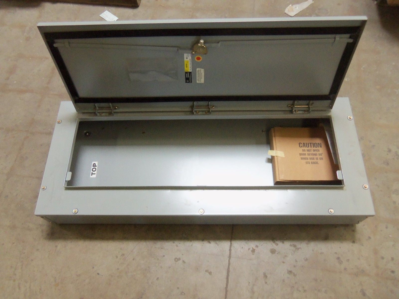 GENERAL ELECTRIC AB493 ENCLOSURE *NEW NO BOX*