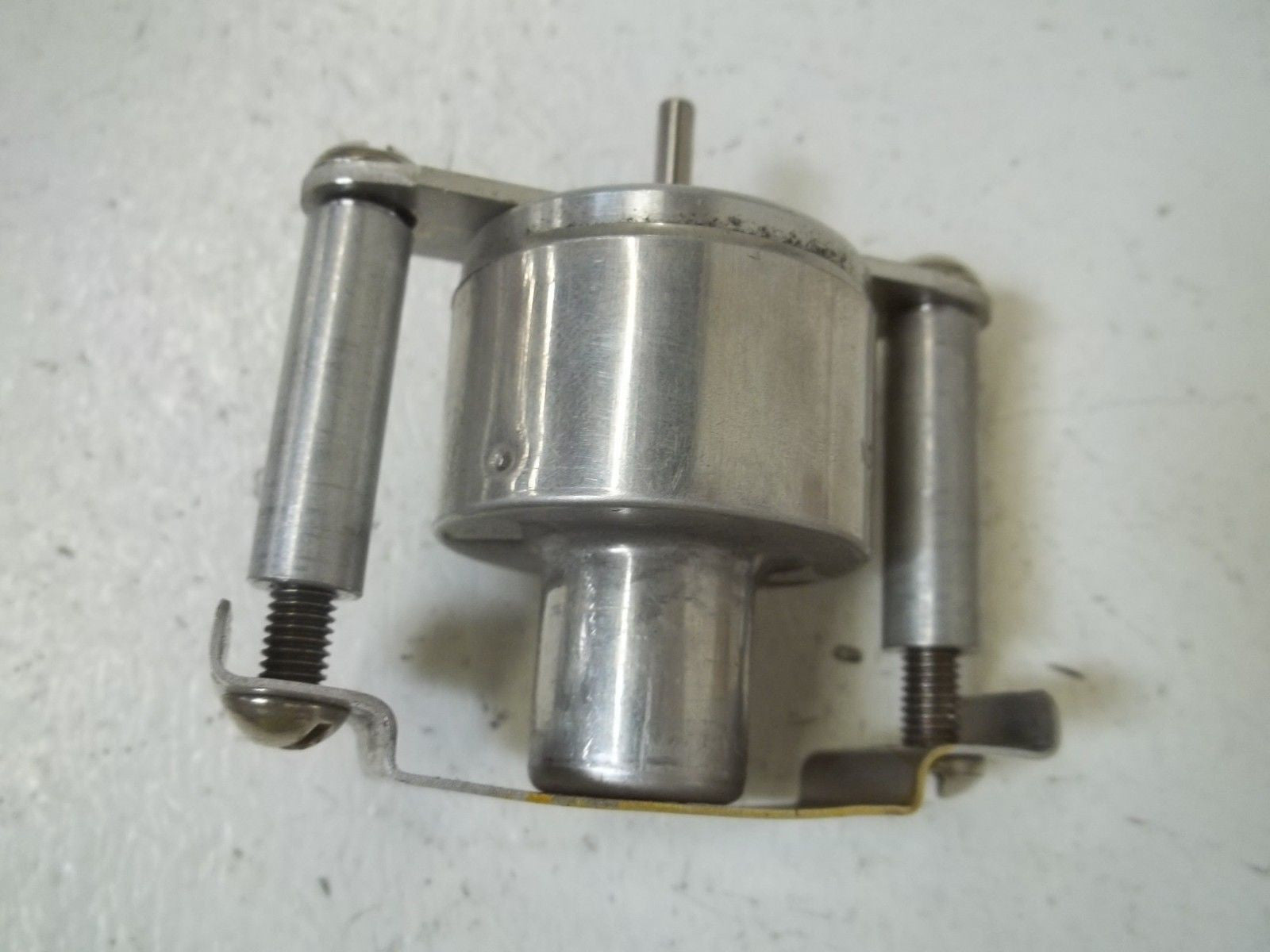 GENERAL ELECTRIC B3-764M2525 SYNCHRONOUS MOTOR *USED*