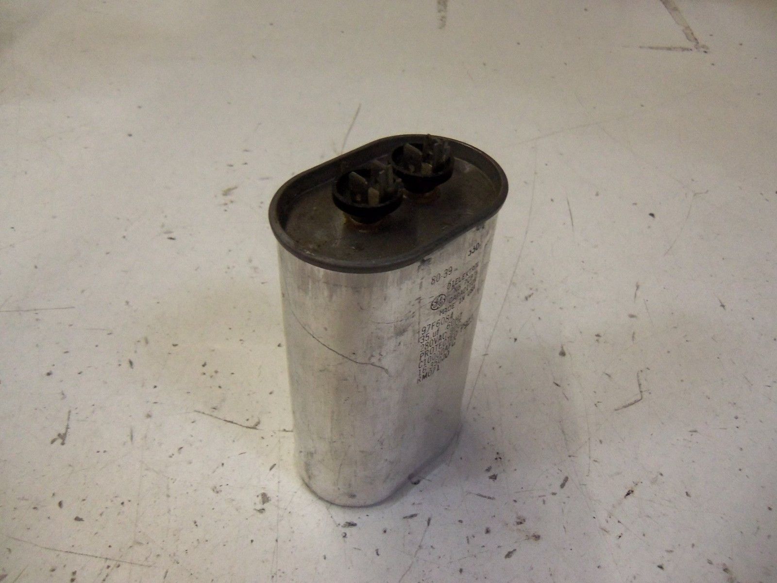 GENERAL ELECTRIC CAPACITOR 97F6084 *USED *