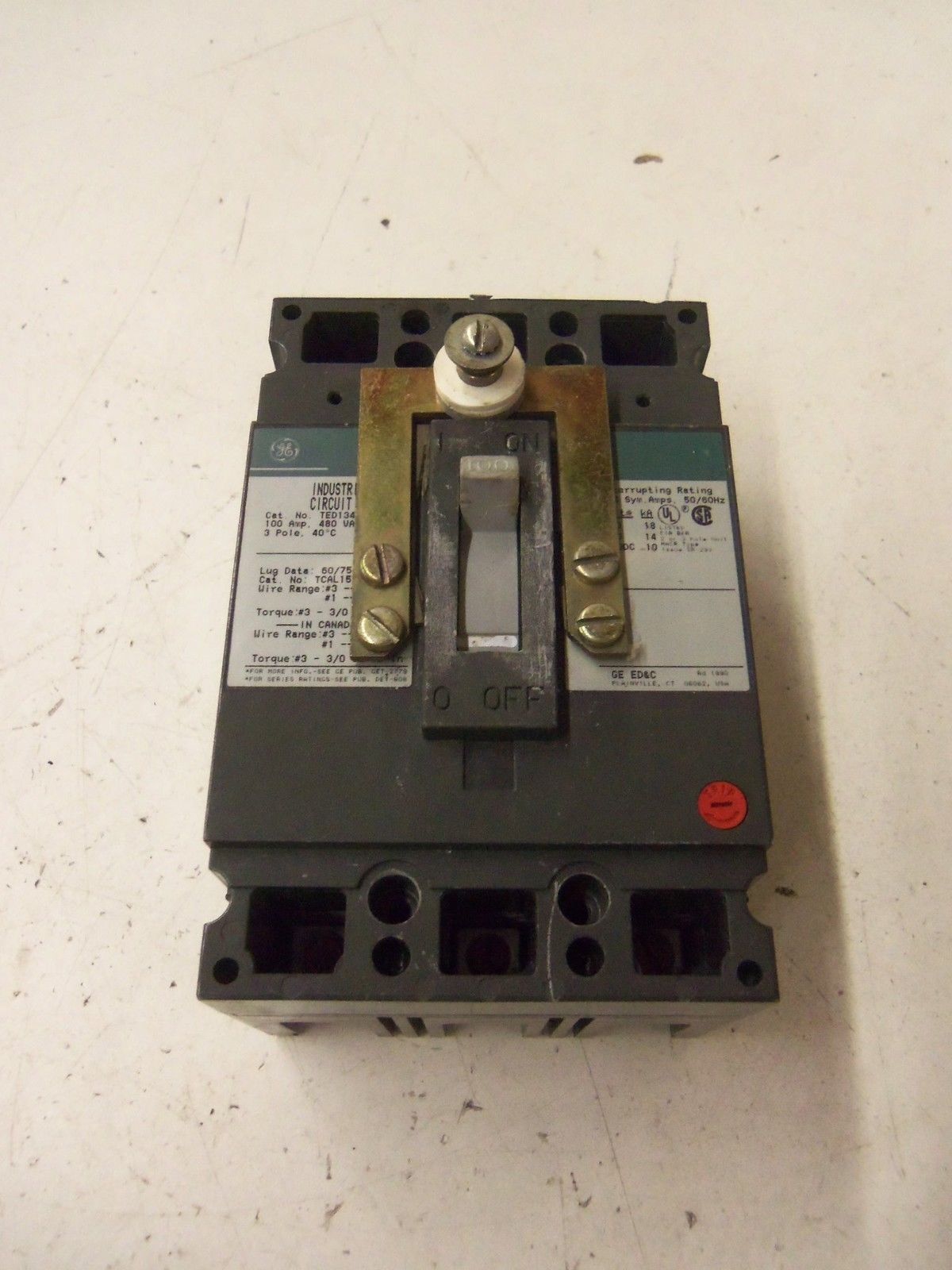 GENERAL ELECTRIC TED134100 CIRCUIT BREAKER 100A (GREEN) *USED*