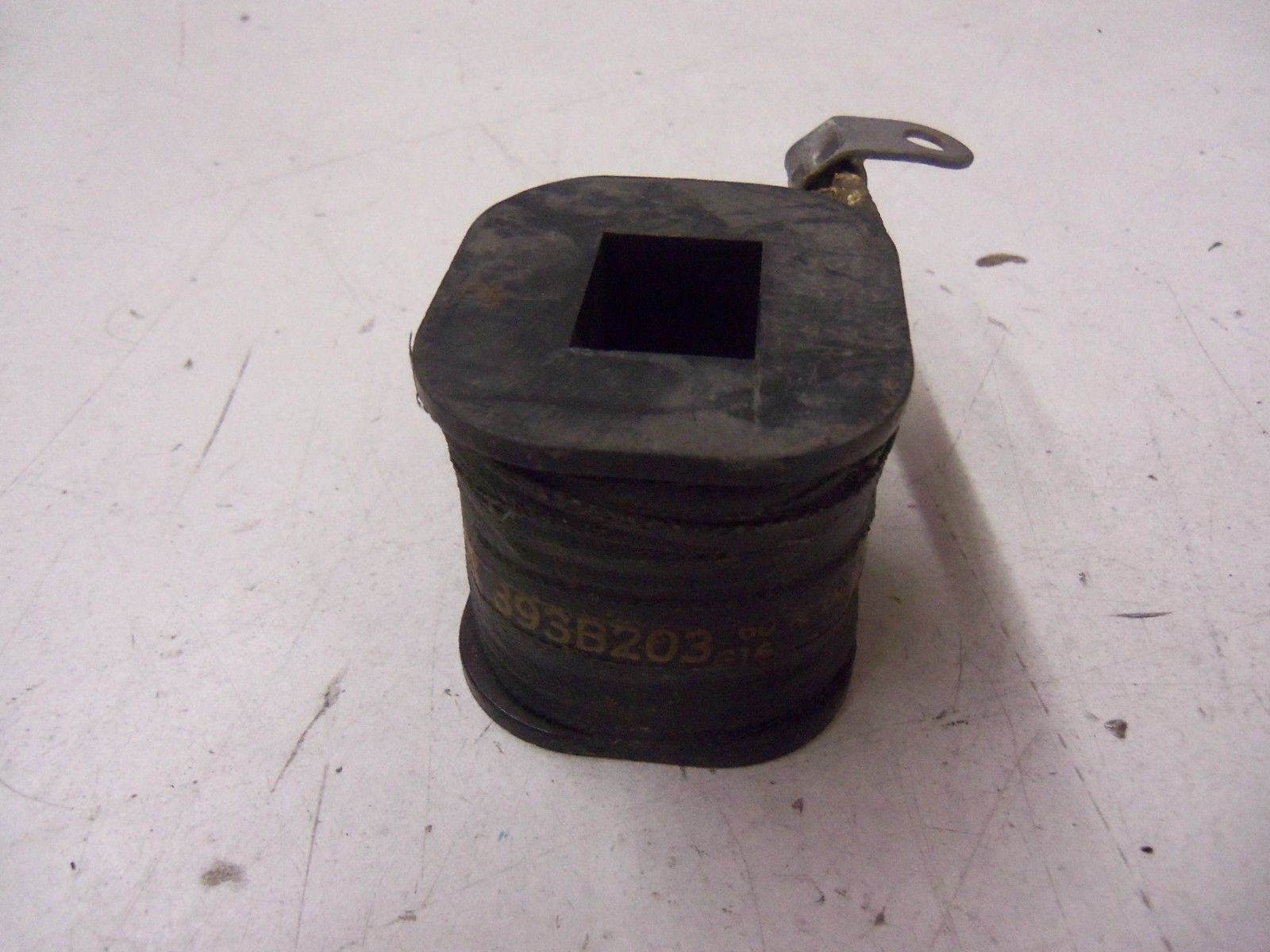 GENERAL ELECTRIC COIL 393B203 60ADC *USED*
