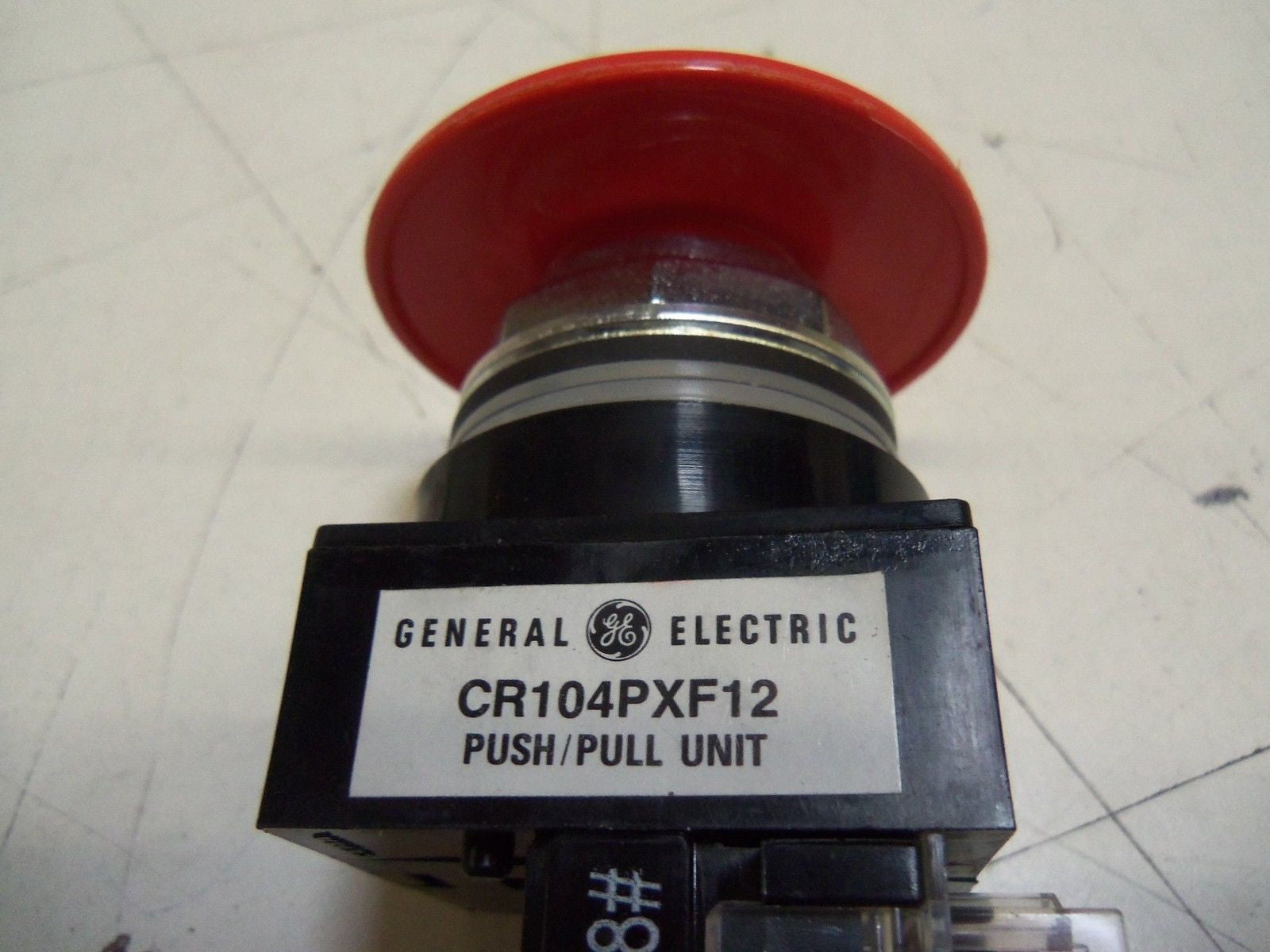 GENERAL ELECTRIC CR104PBM01R6C PUSHBUTTON  *NEW IN BOX*